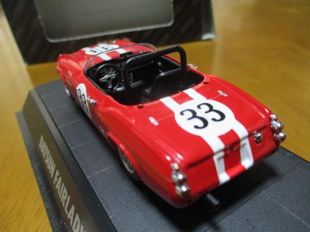 Amazon.co.jp: EBRO 1/43 Datsun Fairlady 2000 SCCA Racer SR311 Red