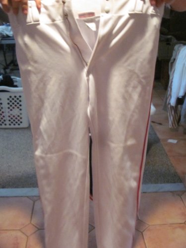 Out White Brite Laundry Whitener, Removes Red Clay, Perfect For Cleaning White Baseball Pants, Sheets, Towels, Safer Than Bleach, Cleaner, Brighter, Fresher Laundry, 4 Pound 12 Ounce #TOP6