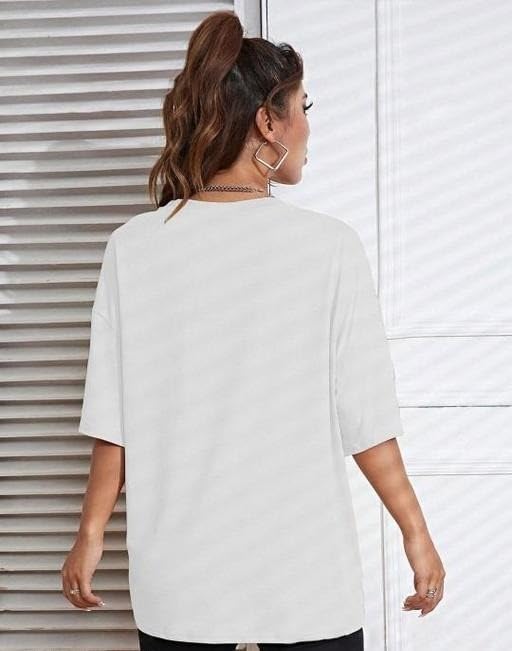 Image of Women Comfortable Printed Relaxed Fit Silhouette Casual T Shirt for Summer Season