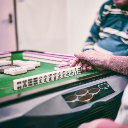 Stadtkrimis Exit Escape Stadtführung Generic - Traditionelles Chinesisches Mahjong-Set, 144 Steine, 2 Würfel, Aufbewahrungsbox, Rosa, Klassisch, Brettspiel, Ab 144 Jahren, Bis 180 Jahren