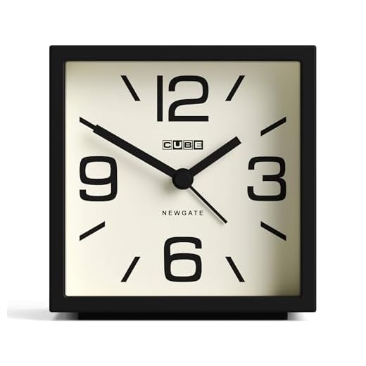 NEWGATE® Cube Wecker | Designgeführter würfelförmiger Retro-Alarm | Schwarz | Ideal für Nachttisch, Schreibtisch, Regal und Kaminsims | Mid-Century-Retro-Schlafzimmer- und Bürozubehör