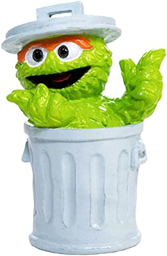 Penn-Plax Officially Licensed Sesame Street Aquarium Ornament Oscar (Mini/Small Size) Perfect for Freshwater and Saltwater Tanks