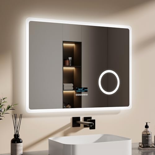EMKE Espejo de Baño LED 80 x 60 cm, con Interruptor Tactil + Antivaho + Bluetooth + Reloj + Lupa 3 Veces + Luz Blanca Fria 6500K Espejo Baño Espejo de Pared (Topi L)