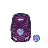 Der kleine Freizeitrucksack von ergobag ist für Ihr Kind genau die richtige Tasche! Geräumiges Hauptfach, verschiedene Einschubfächer wie beispielsweise für die Trinkflasche und ein toller Tragekomfort. Ein Klettie in cooler Optik darf bei dem Rucksack auf keinen Fall fehlen! Maße: 25 x 36 x 13 cm
