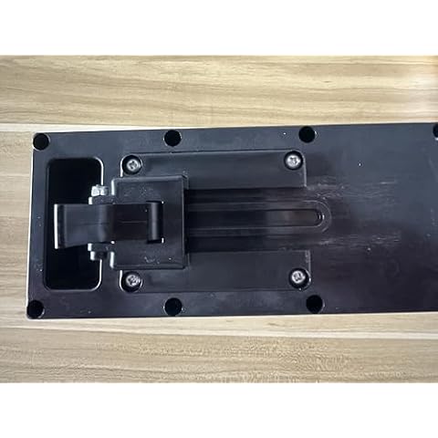 Clip securing Battery Cover