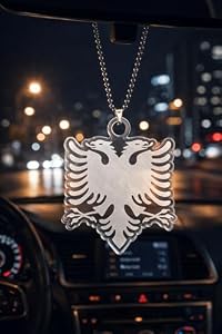 Acryl Rückspiegel Anhänger 7x6cm – Albanien Fan Auto Deko – Leichter Auto Anhänger für Albaner Shqipëria
