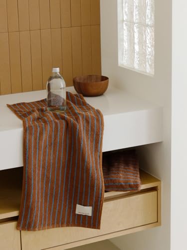 WENSHUO Fluffy Caramel-Striped Pure Cotton Hand Towel,100% Combed Cotton,Luxury Towel,Super Absorbent(Pack of 1) (29.53" L &times; 13.39" W)