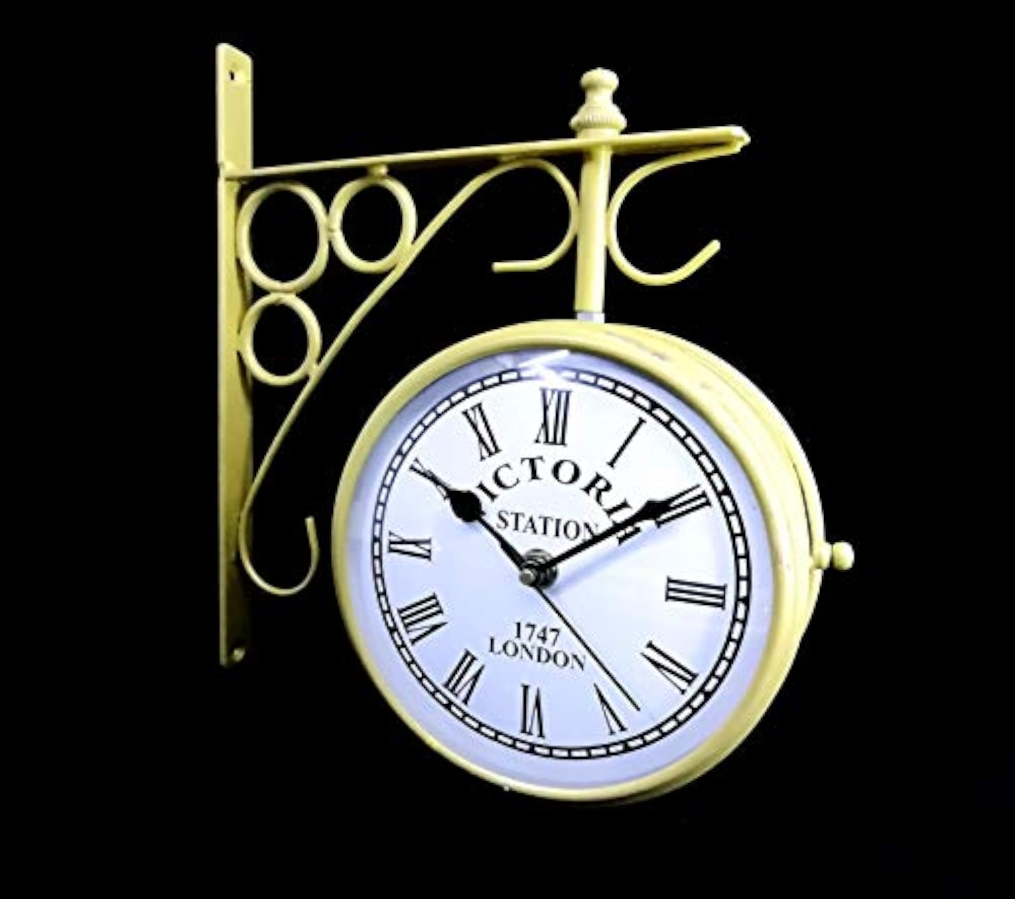 Handmade Retro Design Victoria Station Clock