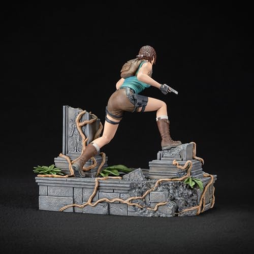 Tomb Raider: Lara Croft PVC Statue by Dark Horse Comics - Image 9