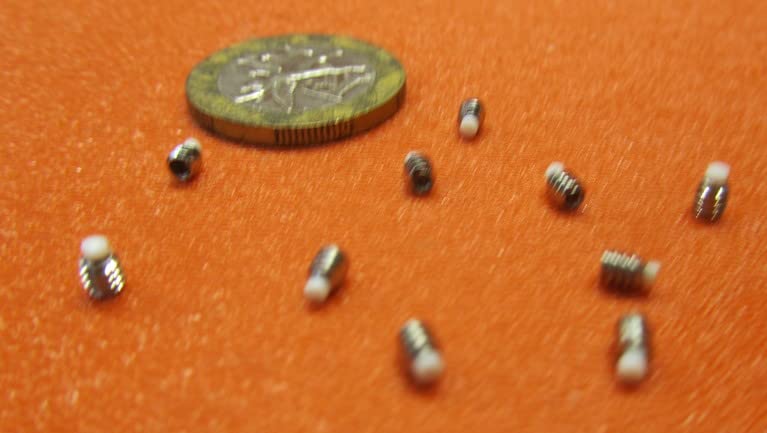 18-8 Stainless Steel Nylon Tip Set Screw 4-40 x .125