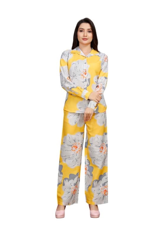Fashionable Twin-Piece Ensemble for Urban Looks-image-45