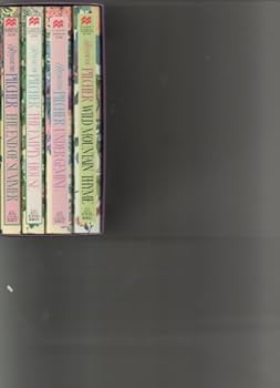 Paperback Rosamunde Pilcher a Potpourri Book