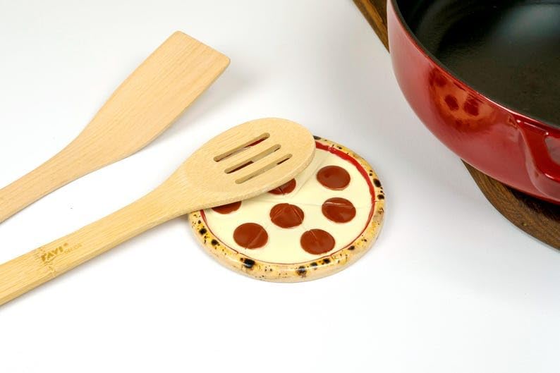 Pizza Spoon Rest – Ceramic Kitchen Decor
