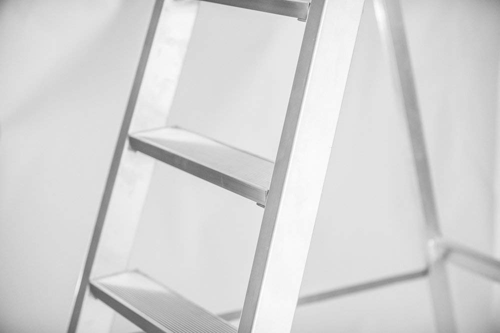 Scala in lega pesante modello Solida (Alluminio, 8 Gradini = 2,44 m)