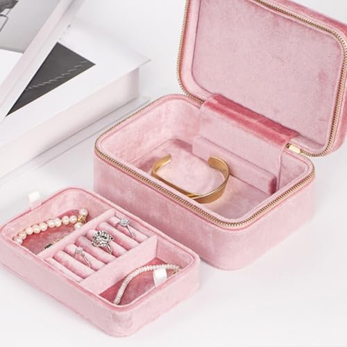 Porte-bijoux de voyage en velours, le coffret idéal pour protéger ses précieux souvenirs