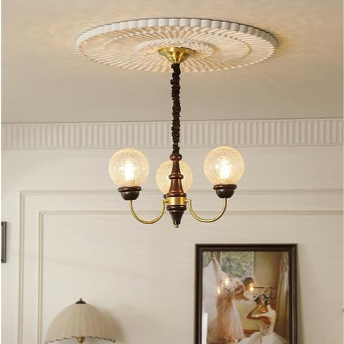 Lustre doré de salle à manger en cuivre métallique pour design chic et raffiné