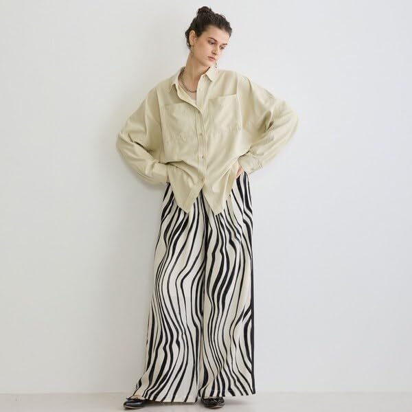 [ニコルホワイト] 柄プリントパンツ