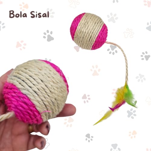 Brinquedos para gatos bolinha de sisal com corda em sisal e penas, contém Catnip. Diâmetro 6cm, comp
