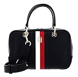 Diese TOMMY HILFIGER Handtasche ist ein schicker, kleiner Begleiter im Alltag. Die Tasche kann an den beiden Henkeln oder mit einem abnehmbaren Schulterriemen crossover getragen werden. Dank ihres schicken Designs verleiht sie Ihren Outfits den letzten Schliff. Maße: 25 x 16 x 11 cm