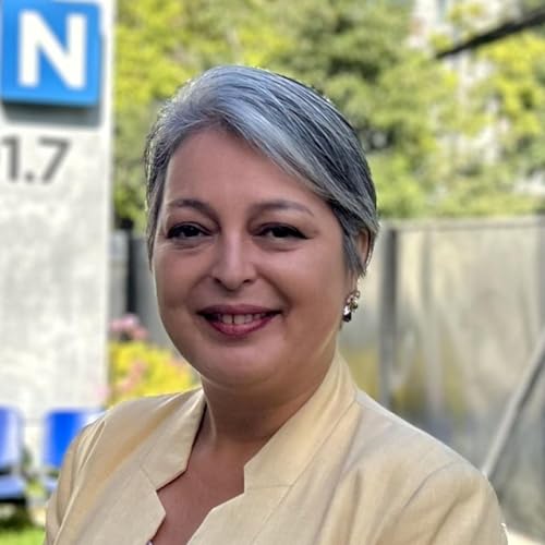 Jeannette Jara: "Hay varias cosas que se pueden optimizar como una gran reforma al Estado” Podcast Por  arte de portada