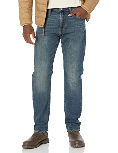 Image of Lucky Brand Men's 410 Athletic Fit Jean