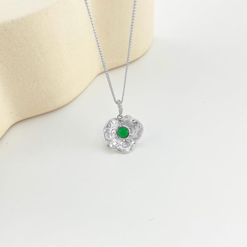 14K Gold Lotus Leaf Necklace, Distinctive Emerald Jade Pendant, Vintage-Style Gift for Her - Image 5