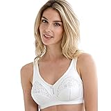 Der einzigartige Schnitt der Mulde ist genau der richtige Weg, um den Bogen der Frau zu umreißen.