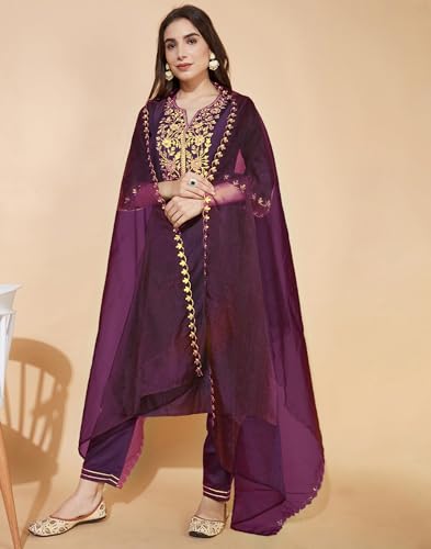 Image of SKYLEE Silk Blend Embroidery Straight Kurta Set with Dupatta