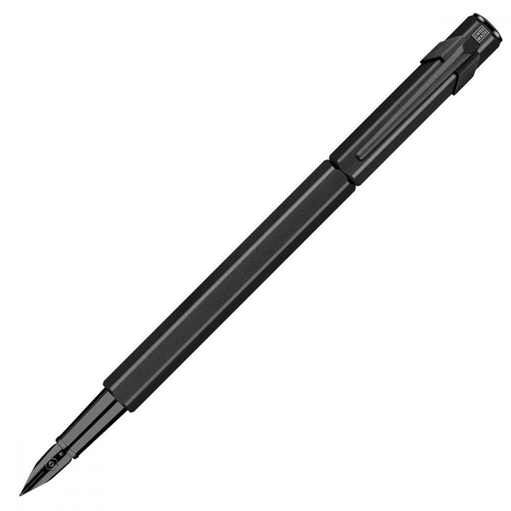 Caran d'Ache 849™ Black Code Füllfederhalter aus Aluminium, Schwarz, Stärke: M, 0840.496