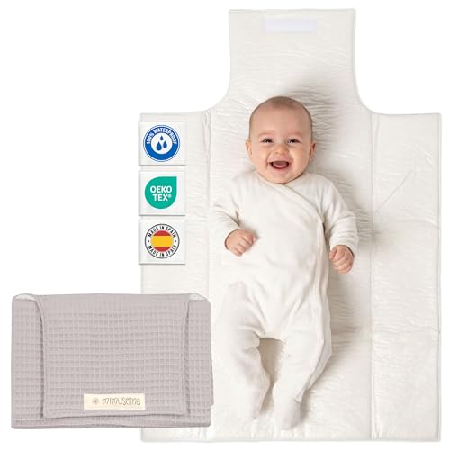 MIMUSELINA Wickelunterlage Unterwegs für Babys | Leicht und Wasserfest | Außen 100% Baumwolle, Innen Waschbar und BPA-frei | Faltbar mit praktischem Verschluss