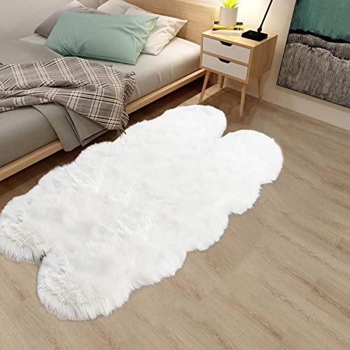 Latepis Sheepskin Rug 4X6 White Faux Fur Rug for Bedroom Bedside Fluffy Rugs for Living Room Fuzzy Plush Soft Rugs Luxury Home Decor