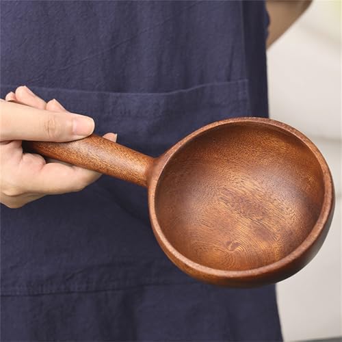 Cuillère en bois long manche : remuez vos ragoûts sans brûlure