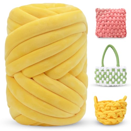 LEREATI Thick Chunky Yarn for Arm Knitting Jumbo Tube Yarn Soft Chunky Knit Blanket Yarn, Velvet Yarn for Crocheting Handbags Hand Knitting Pet Bed Rugs Pillows Crafts (Golden, 1.1lbs)
