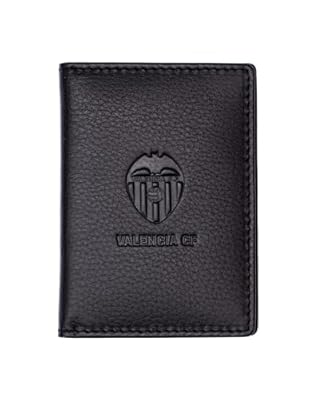 Valencia CF, Tarjetero de Socio de Piel de Vacuno, Negro, con 2 Bolsillos de Ventana, Diseño Estadio Mestalla, Costuras Reforzadas, Incluye Caja Negra. Producto Oficial | Ya disponible en tu tienda friki favorita! En mundofriki.es! Valencia CF, Tarjetero de Socio de Piel de Vacuno, Negro, con 2 Bolsillos de Ventana, Diseño Estadio Mestalla, Costuras Reforzadas, Incluye Caja Negra. Producto Oficial | Ya disponible en tu tienda friki favorita! En mundofriki.es!