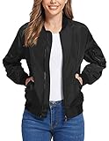 【✿Basic Damen dünne Bomberjacke nie aus der Mode】-Die kurze Damen-Jacke ist figurbetont geschnitten, wodurch den Körper hervorgehoben wird. Zwei Eingrifftaschen vorn unterstreichen den Look der gefütterten Pilotenjacke. Typische Rippstrickdetails an Saum, den Ärmelbündchen und Ausschnitt sorgen für Komfort. Die Eingrifftasche am Ärmel für Kleinigkeiten ist ein Highlight der Kurzjacke.
