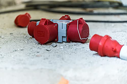 Brennenstuhl CEE Adapter Stromverteiler IP44 (1x CEE Stecker 400V/32A & 3x CEE Steckdosen 400V/32A, für den ständigen Einsatz im Außenbereich, Baustellen und in landwirtschaftlichen Betrieben)