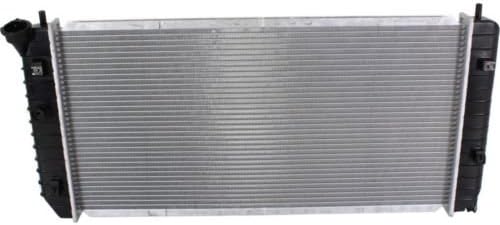 Factory Finish Radiator 1 row 30.5 X 15 X 0.63 IN. For Pontiac Bonneville 2000-2005 / For Buick LeSabre 2000-2005 - GM3010113