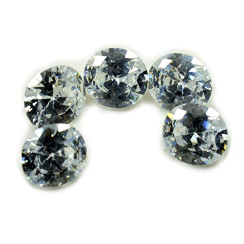 Zircon cubique blanc ovale pour la création de bijoux de mariage uniques