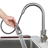 ★【Hochwertiges Material】: Küchenarmatur Ausziehbar ist aus hochwertigem SS 304 Edelstahl hergestellt, sorgt für korrosionsbeständig, kratzfest und bleifrei. Die ausgestattete Keramikkartusche garantiert gute Dichtung und kein Lecken, ein guter Helfer für die Küche.