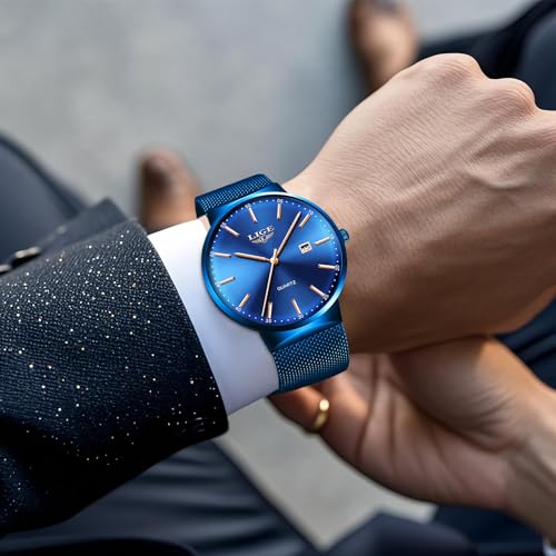 Robuste Edelstahlgehäuse der LIGE Herrenuhr in 44 mm Durchmesser mit poliertem Rand und Mineralglas-Schutz.