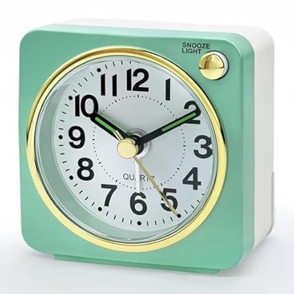 Ultra Small Battery Analog Travel Alarm Clock, Retro Bedside Table Clocks for Bedrooms, Desk Clock