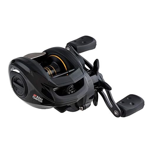 Abu Garcia PMAX3-L Pro Max Low-Profile Baitcast Fishing Reel, Left Hand,Gold,Black
