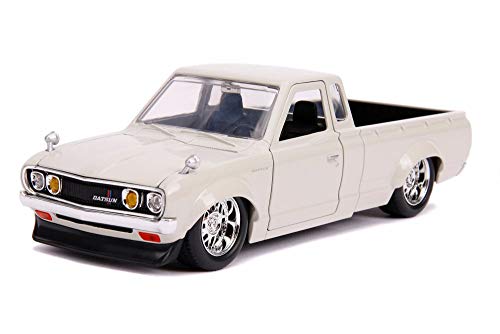 1972 Datsun 620 Pickup, White - Jada 31625DP1 - 1/24 Scale Diecast Model Toy Car but NO Box