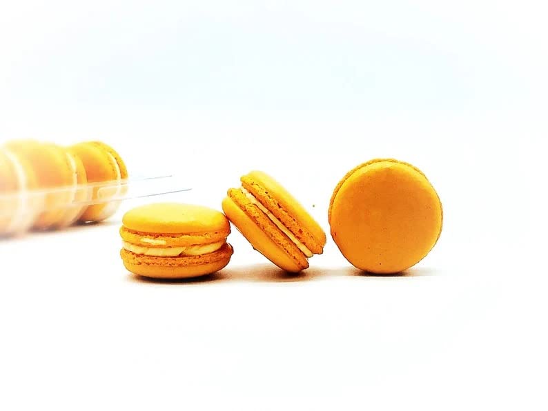 50 Pack Gluten Free French Orange Cream Macaron | A great addition for your bakery establishment or your next party