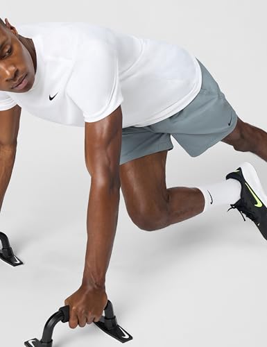Image of Nike Men's Form Dri-FIT 7 inch Workout Shorts; Unlined Training Shorts
