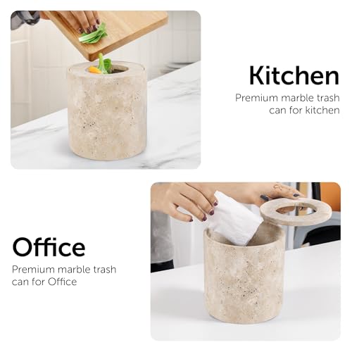 Papelera pequeña de mármol con tapa para baño miniatura 4