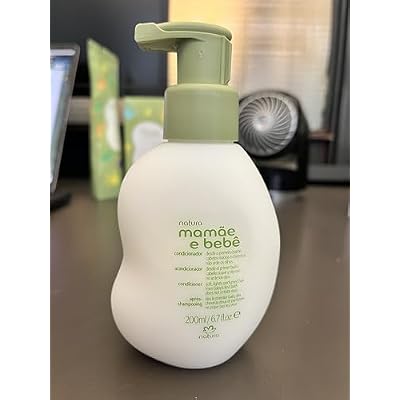 natura - بلسم Mamae e Bebe للأطفال - فك تشابك وتنعيم شعر الأطفال - نباتي 100% - تركيبة ذاتية الحفظ - أصل طبيعي 97% - جميع أنواع البشرة - خالي من القسوة - أساسيات الأطفال - 6.7 أونصة (200 مل)