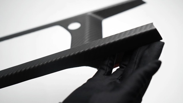 Cubierta De Fibra De Carbono Real Para Panel De Cambio De Audi RS E-tron GT 2021-2025 – Acabado Brillante