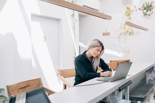 Kensington Laptop Schloss Slim-Kombinationsschloss für ultraflache Laptops & 2-in-1 Geräte mit Nano Sicherheits-Slots, Laptop-Diebstahlschutz mit 1,8 m schnittfestem Kabel, K60603WW