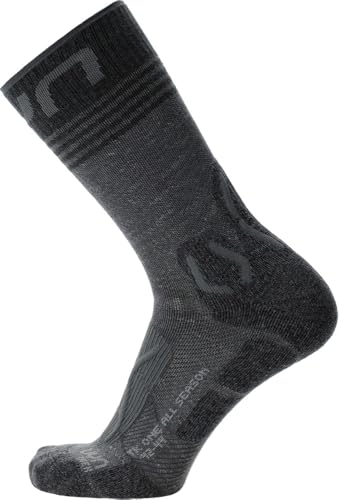 Chaussettes de trekking mi-hautes pour randonner toute l'année en montagne